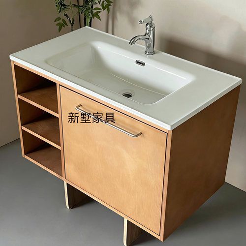 奶油风家用浴室柜创意洗手盆收纳