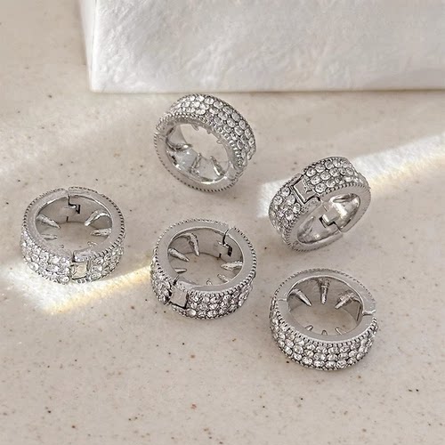 虞书欣同款圆形金属触角发夹