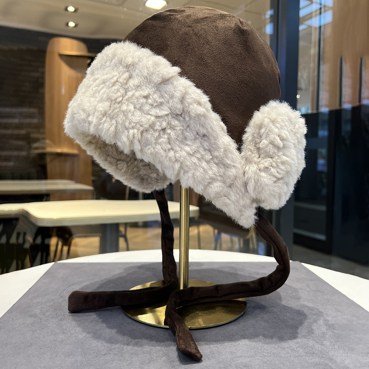 灵允雷锋帽出游休闲女冬厂家直销