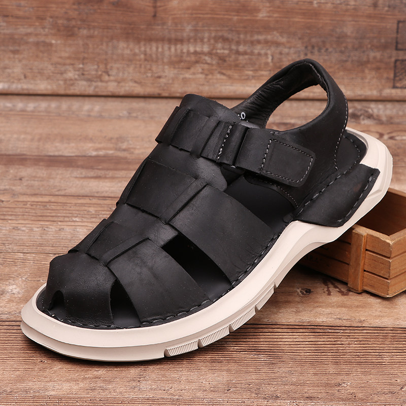 HOLE SHOES MENS NON-SLIP SUMMER FECES SENSE BEACH SHOES MENS BAOTOU SANDALS MENS OUTER WEAR LEATHER COWHIDE ROMAN SHOES