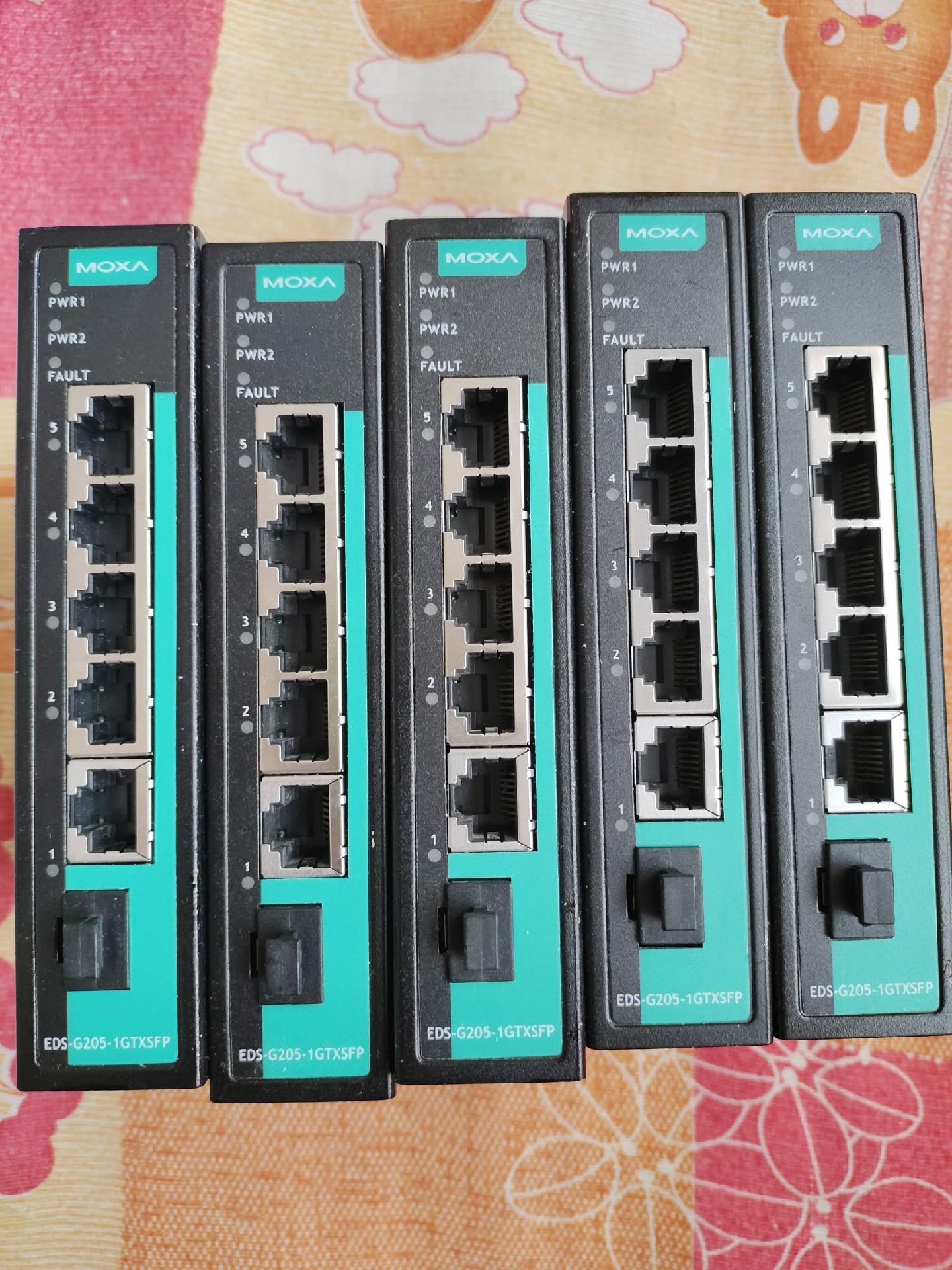 MOXA摩莎EDS-G205-1GTXSFP五口千兆交换机，