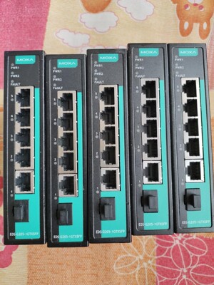 MOXA摩莎EDS-G205-1GTXSFP五口千兆交换机，