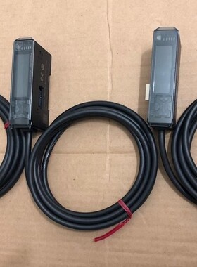 松下原装正品位移传感器放大器HG-SC112   1个，全新