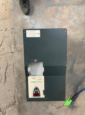 施耐德ATV61F变频器45KW，实物拍摄，功能完好，喜欢的