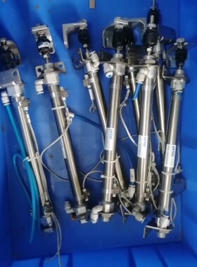 9新AirTAC/亚德客笔形气缸，MI20x200SCA，数