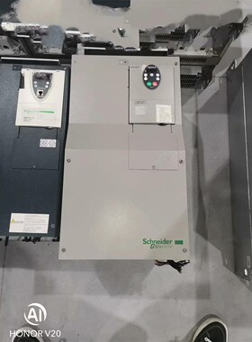 75kw施耐德变频器ATV21HD75N4成色好