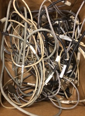 ANIMATICS 伺服电机插头 此价格为一对 二手货物成色