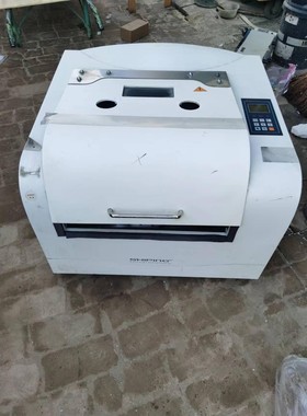 实验室仪器设备一台SHIPING品牌振荡器，需要的联系。上海