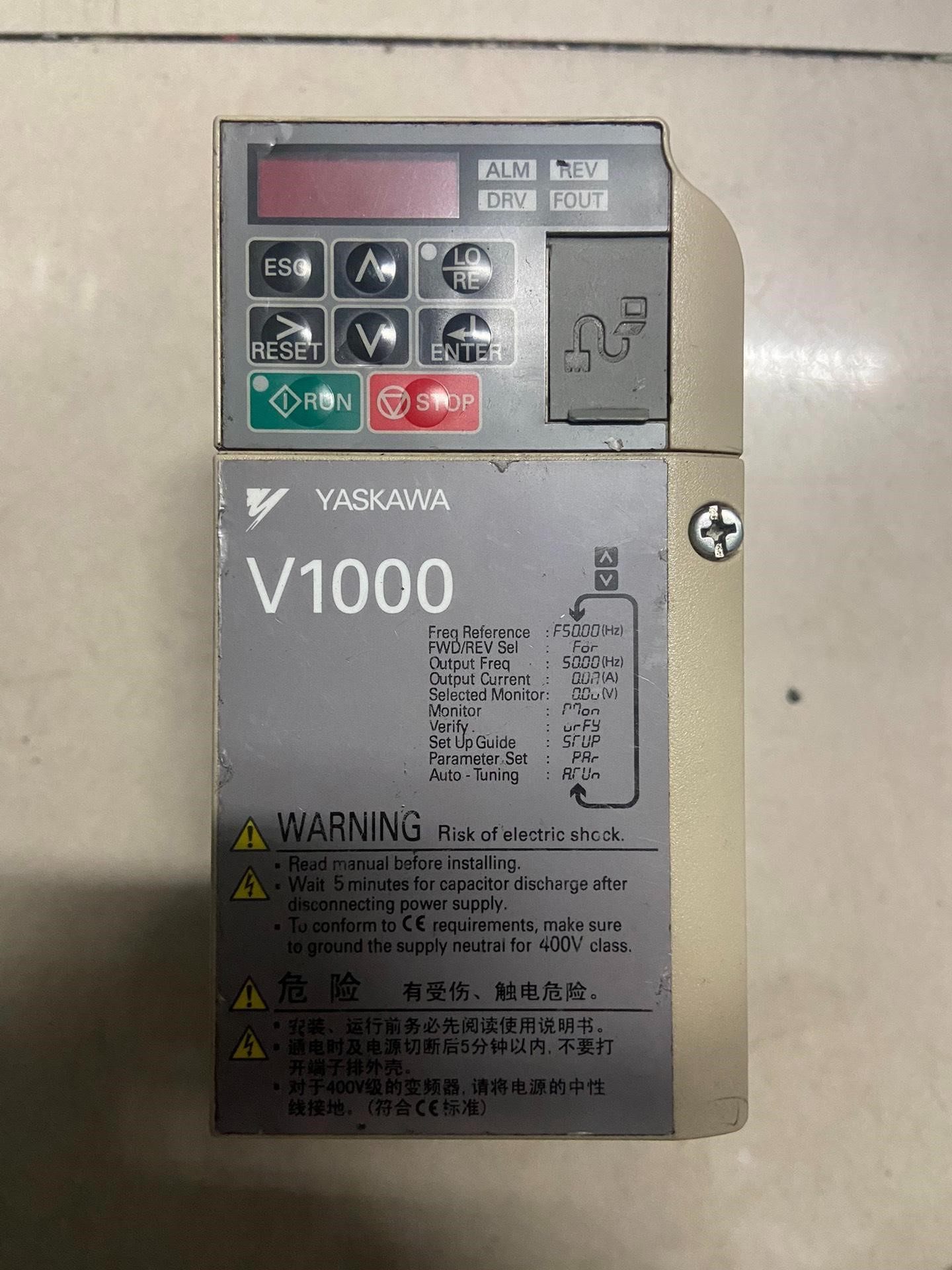 CIMR-VB2A0004BAA，安川变频器，功能包好，实物