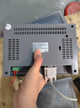 显控7寸触摸屏，EA-070B.成色漂亮，功能完好，需要的老