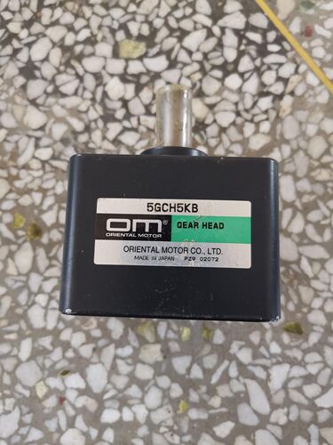 5GCH5KB日本OM东方减速箱变速箱牙箱减速器现货一台，实