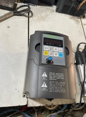 佳乐变频器3kw佳乐JR7100-003G-4拆机一台 成色