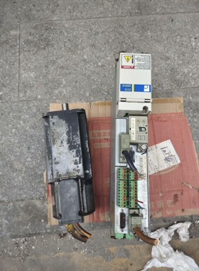 力士乐 驱动器DKCXX.3-040-7 电机标签脱落型号不