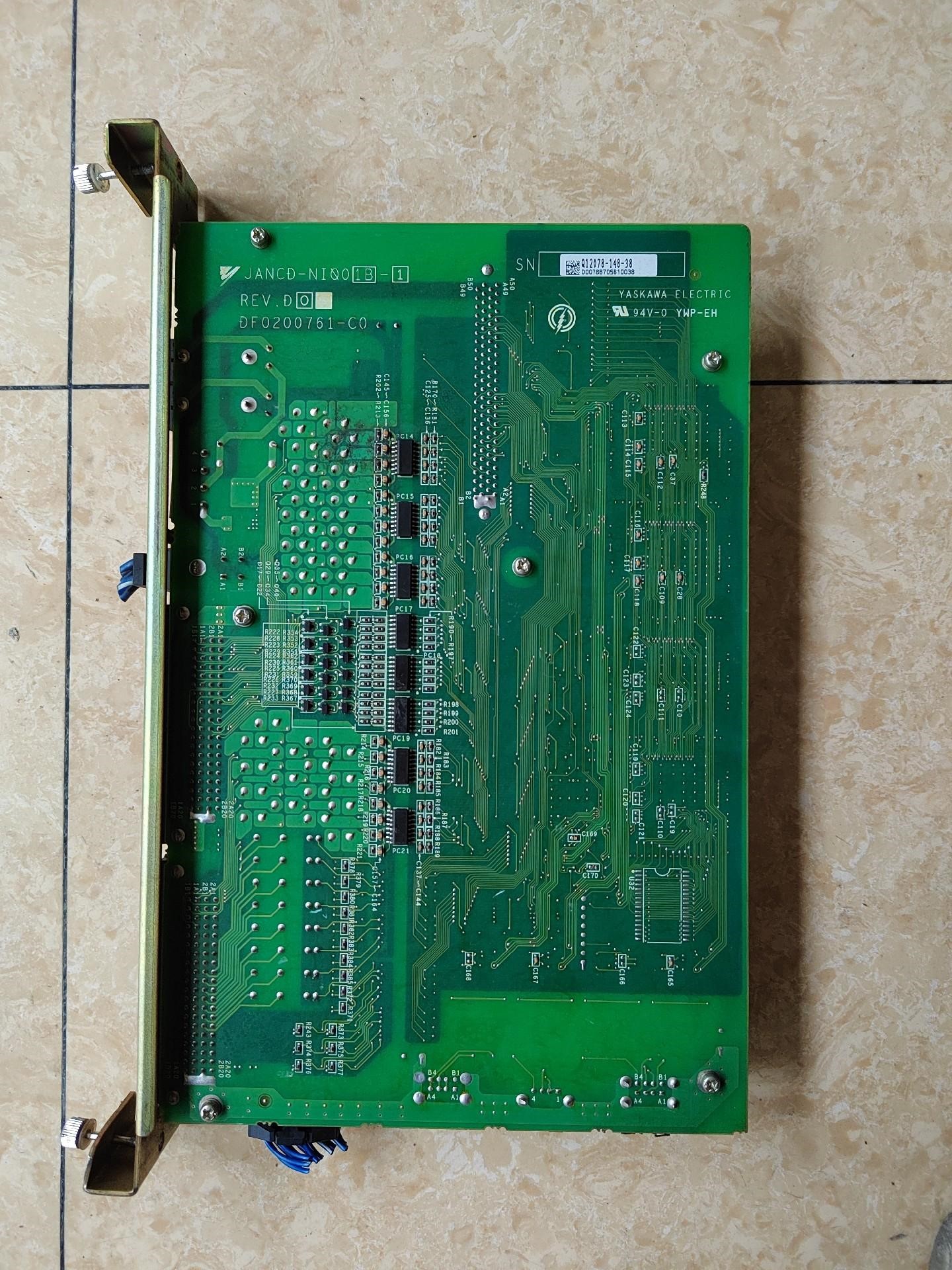 二手原装安川机器人控制板、JZNC-NIF01B-1、实物如