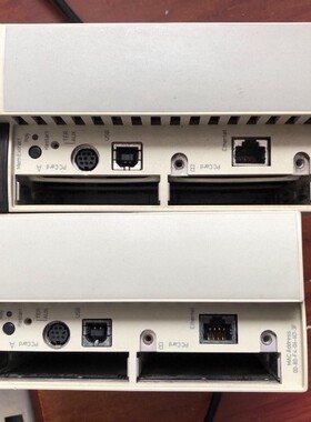 施耐德PLC模块TSXP574634M实物拍摄，成色如图所示