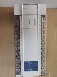 功能包好 信捷XC3 实拍图 60RT 注意是直流 C有一台