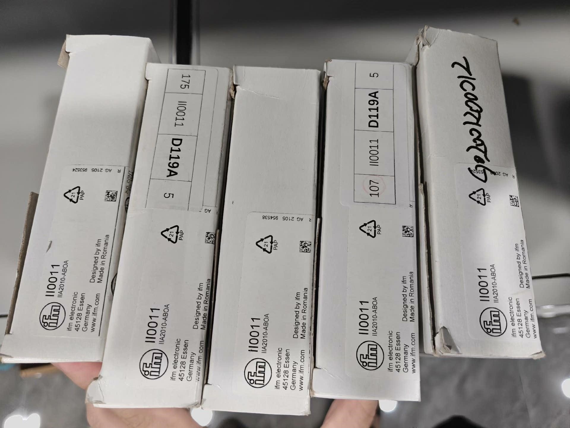 II0011全新原装IFM电感式接近开关