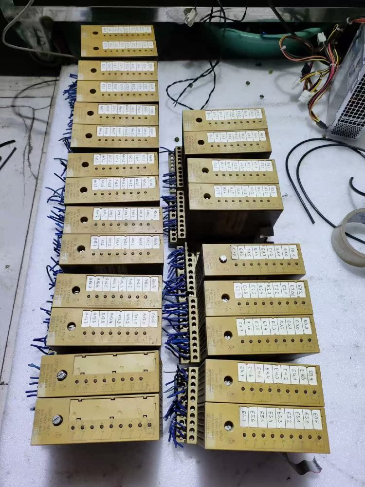 SIEMENS/西门子数字输出模块 6ES5421-8MA1
