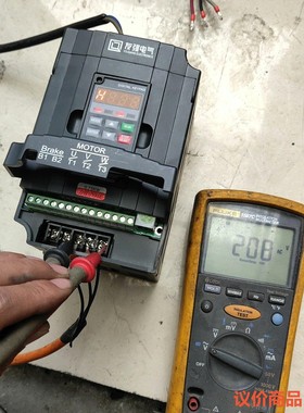 友强电气变频器0.75kw，YR-V6000-0P75S2，