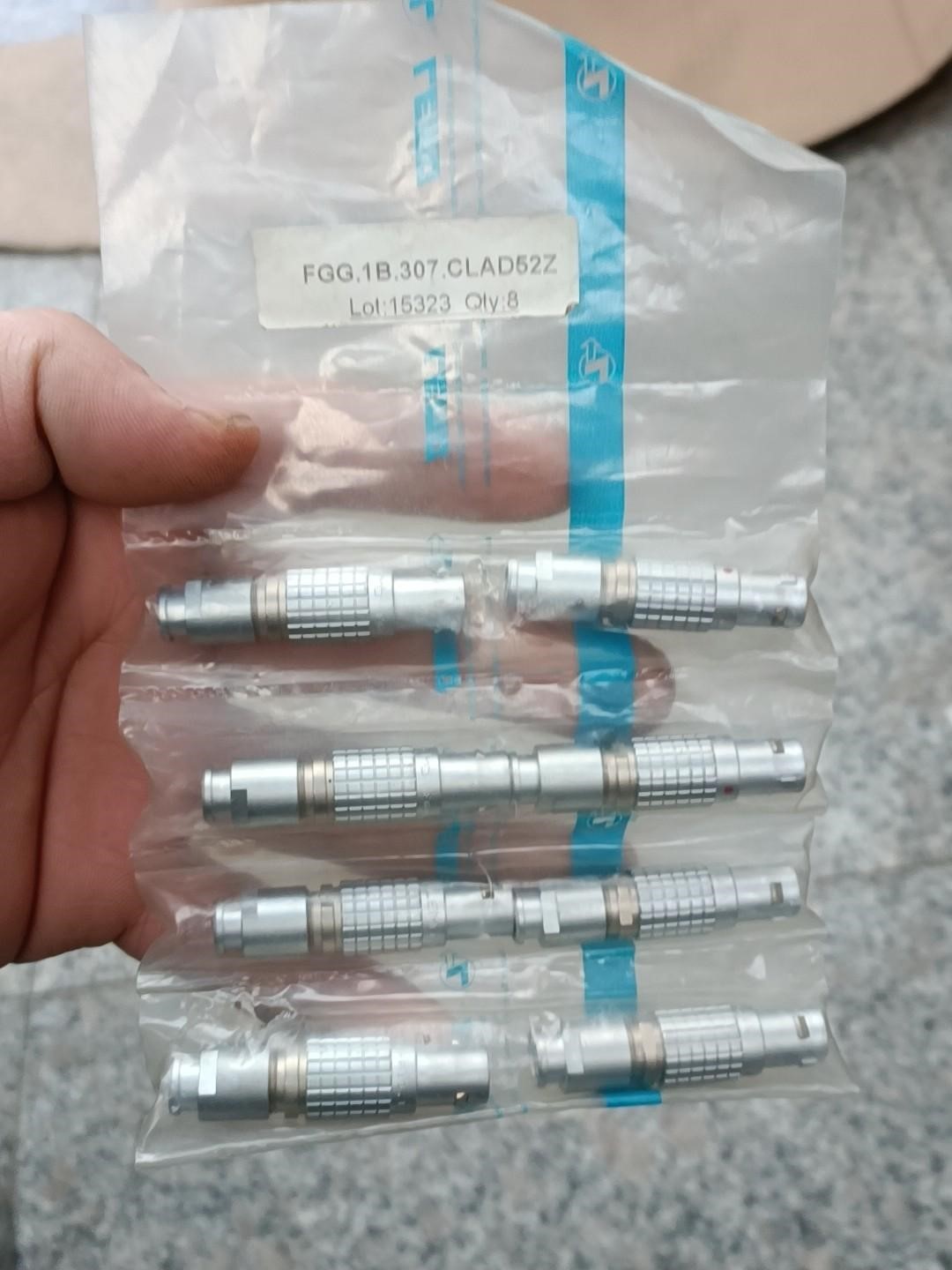 lemo雷莫fgg.1b.307.clad52z七芯,只有单