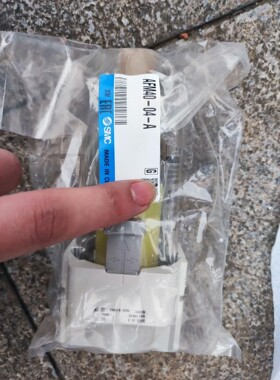 SMC全新原装正品AFM40-04-A议价