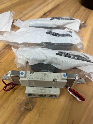SMC电磁阀SY5240R-5LZ-02，全新正品
