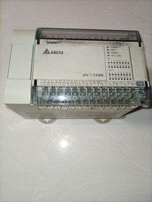 台达PLC，DVP32EH00T2，照片就是实物，就电池没电