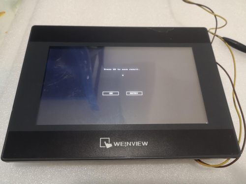 原装拆机，威纶MT8070iH5触摸屏，通电功能如图，成色漂