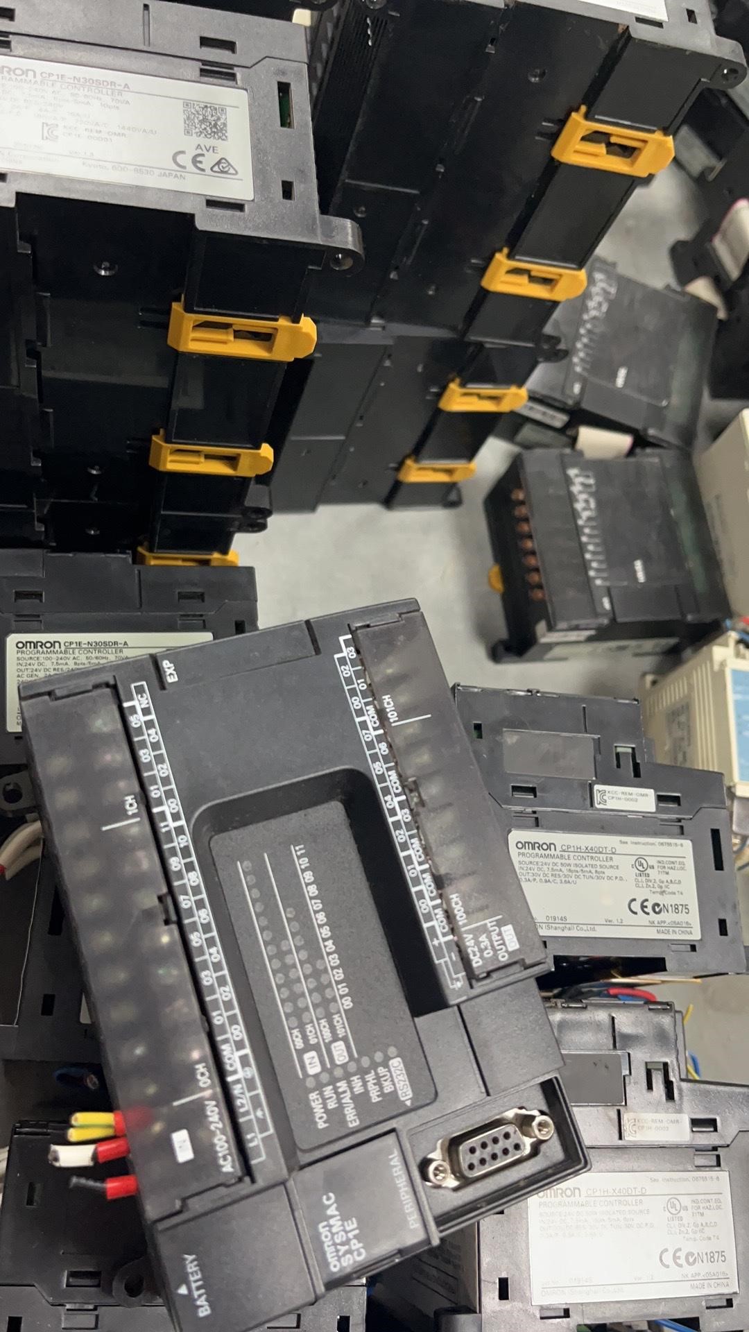 二手拆机欧姆龙plc cp1e-n30s1dr-a cp1e