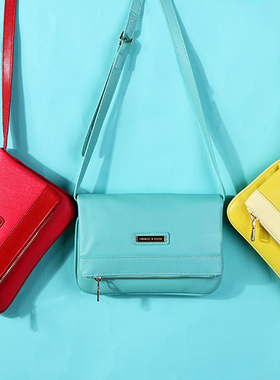 29包邮 20年新款新加坡C牌清新糖果色pu皮四色三层可折叠斜挎包
