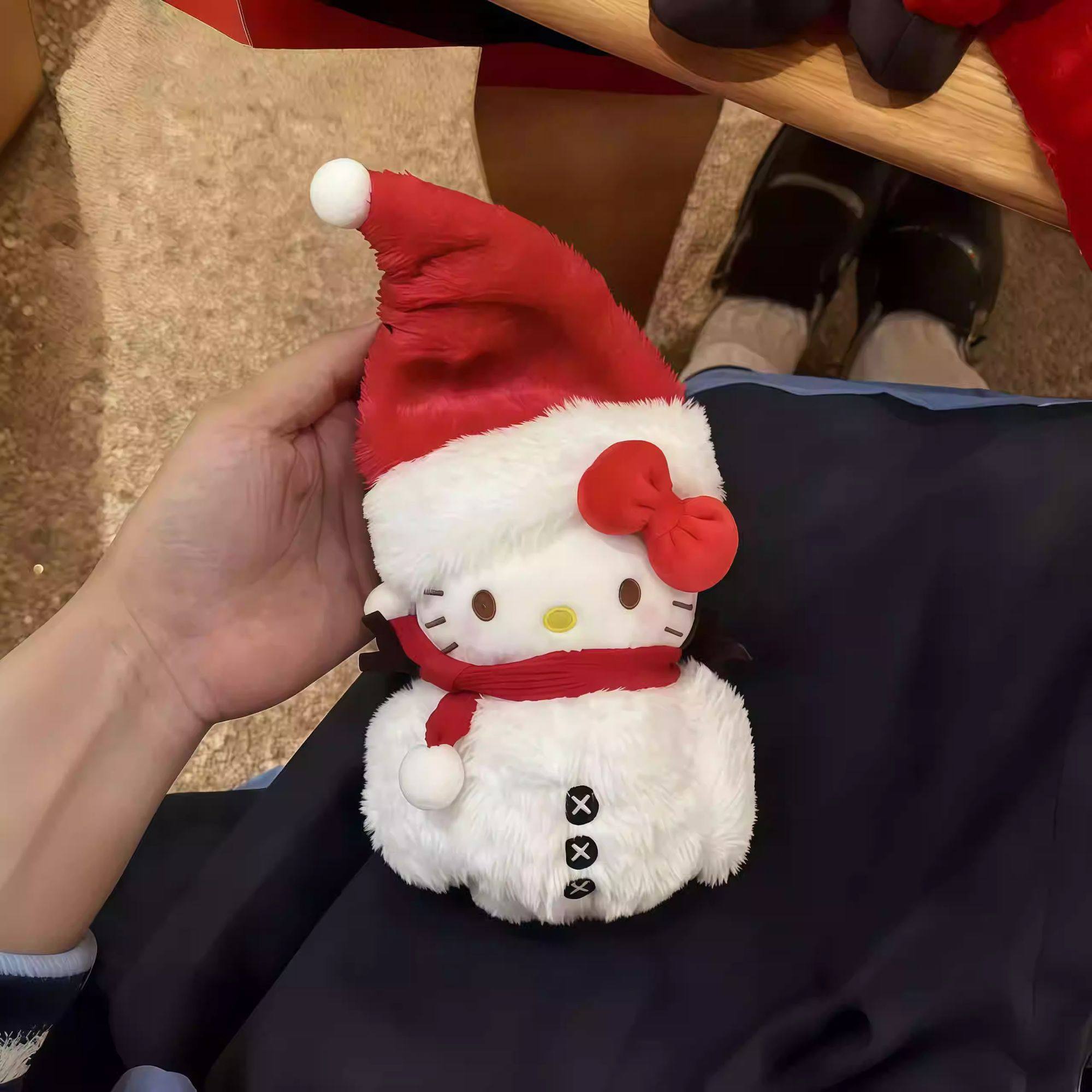 冬季围巾系列钥匙扣hellokitty毛绒玩偶包包挂件送朋友新年伴手礼,服饰配件/皮带/帽子/围巾,包挂件,淘宝优惠券,粉丝福利购,淘宝优惠卷