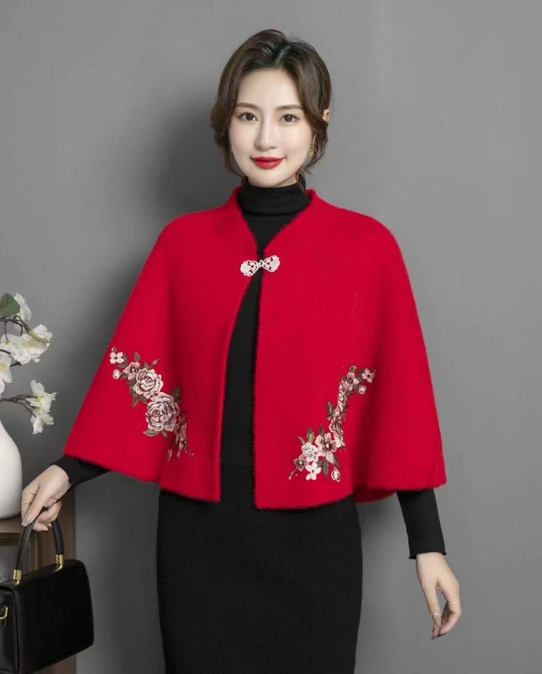 洋气妈妈款仿水貂斗篷披肩女秋冬新款婚庆妈妈配旗袍礼服高贵外套