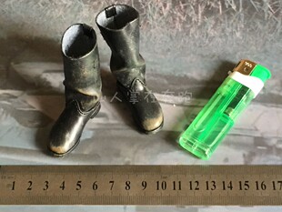 1 6兵人 DID80109 德 送餐兵小猪  短款皮靴 现货  模型