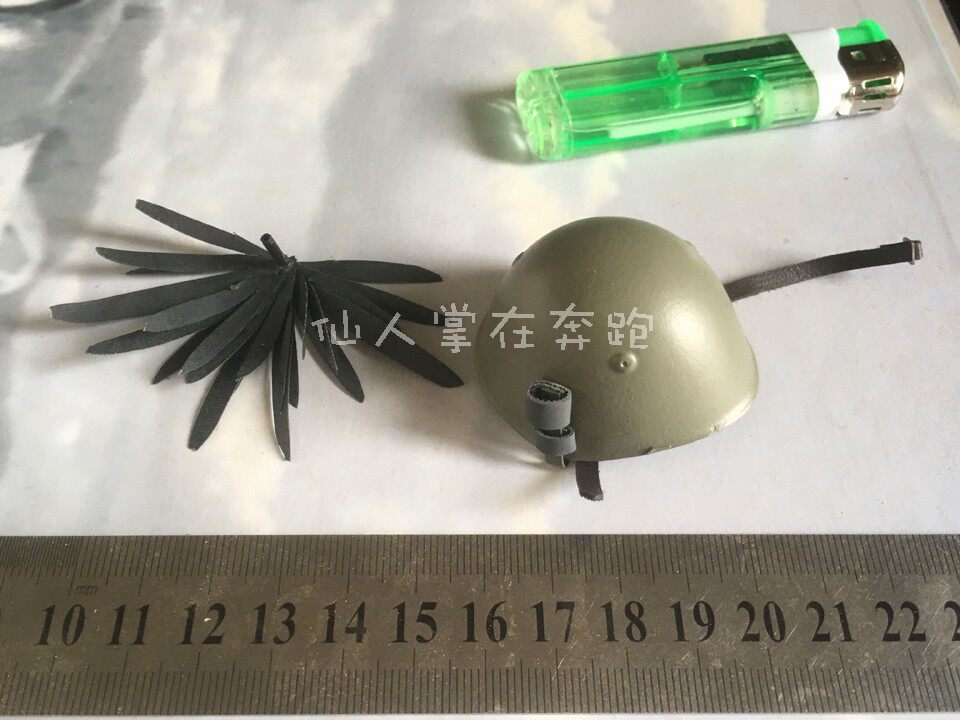 1 6兵人 TT 意 精锐部队 鸡毛 盔 模型 现货 非金属
