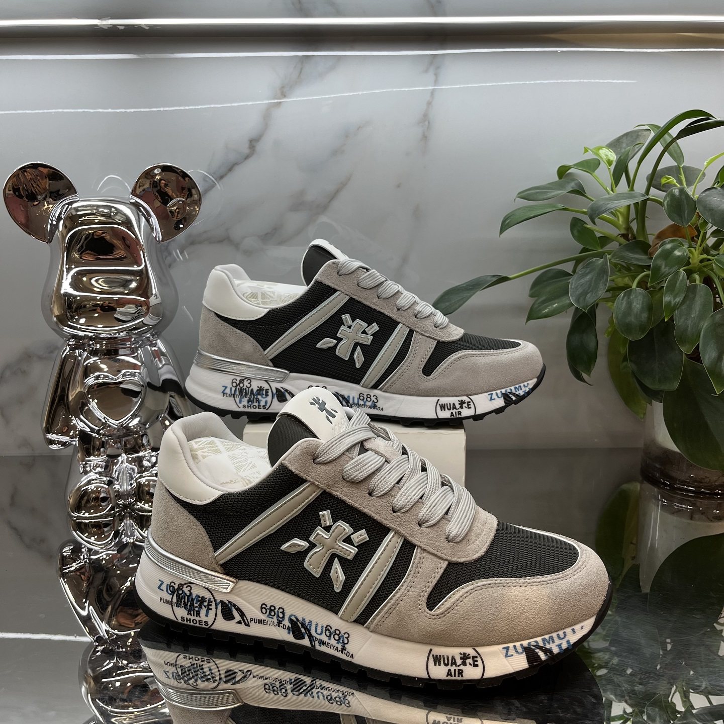 欧洲站2026春夏新款磨砂牛皮网布时尚拼接高端男士百搭运动休闲鞋