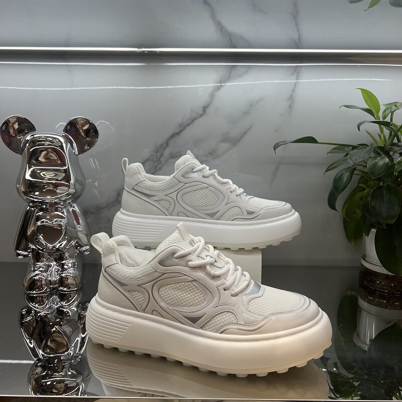 欧货名品牛皮网布拼接透气小白鞋
