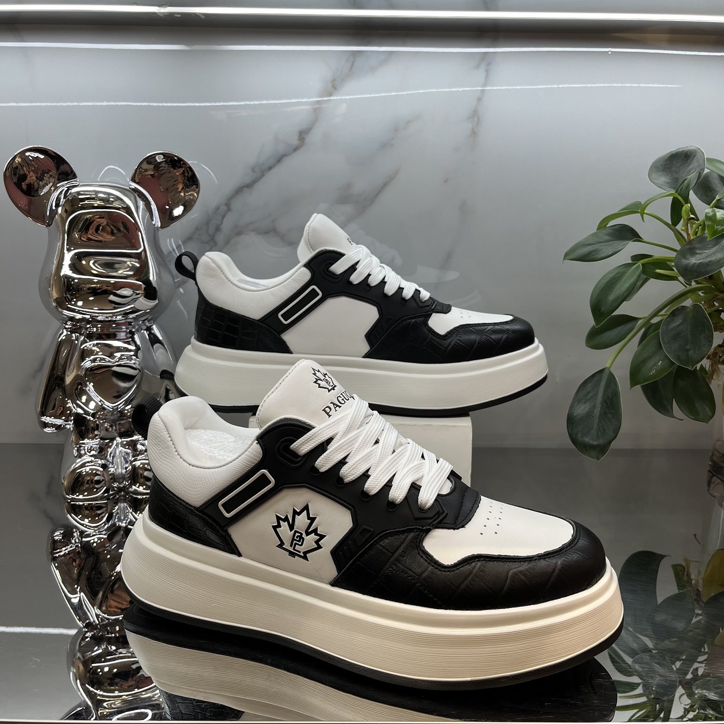 欧洲站PAGUCI头层牛皮黑白拼色高端男士时尚轻奢百搭厚底休闲板鞋,流行男鞋,时尚休闲鞋,淘宝优惠券,粉丝福利购,淘宝优惠卷
