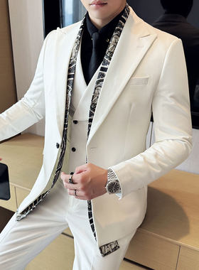 春季男士双层领西装套装韩版修身围巾时尚潮流西服三件套宴会礼服