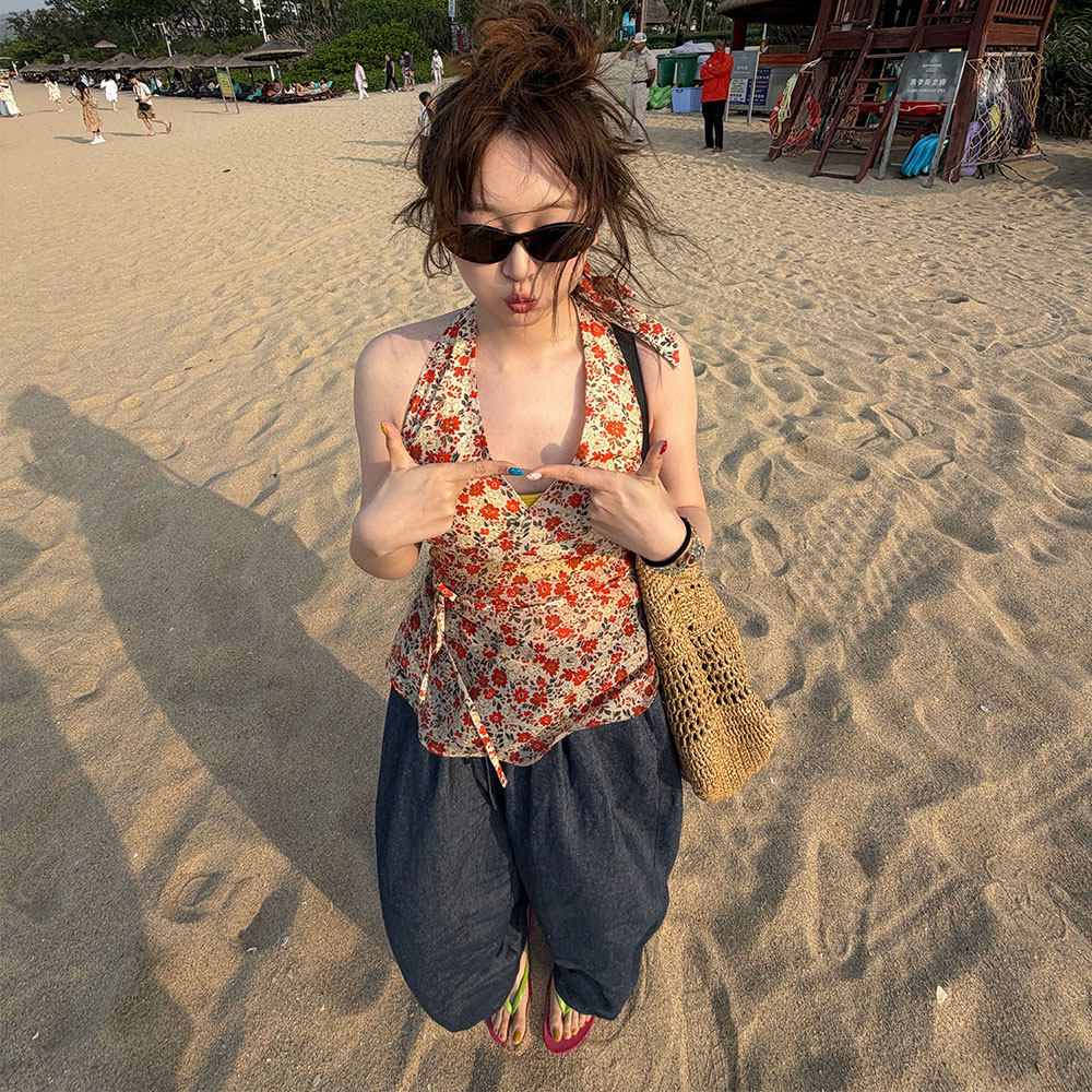 碎花设计感挂脖系带吊带背心女夏图片