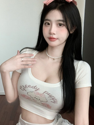 纯欲U领修身辣妹短款露脐上衣女