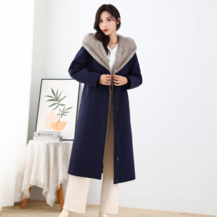 100长派克服女2025冬季新款修身加厚水貂内胆可拆卸高端皮草拉链