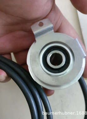 库伯勒港机编码器TD8.3B1.0200.A111.0000编码器供电10-30VDC