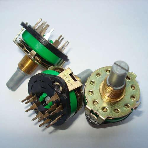 日本ALPS阿尔卑斯SRRM旋转波段开关3刀6档位 轴长20mm切换开关