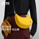 探拓新款 户外女士运动斜挎包月牙包轻便休闲单肩女款 手机包饺子包
