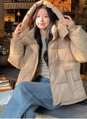 2024冬季棉服女宽松加肥休闲短款带帽防风保暖加厚大版中青年女装