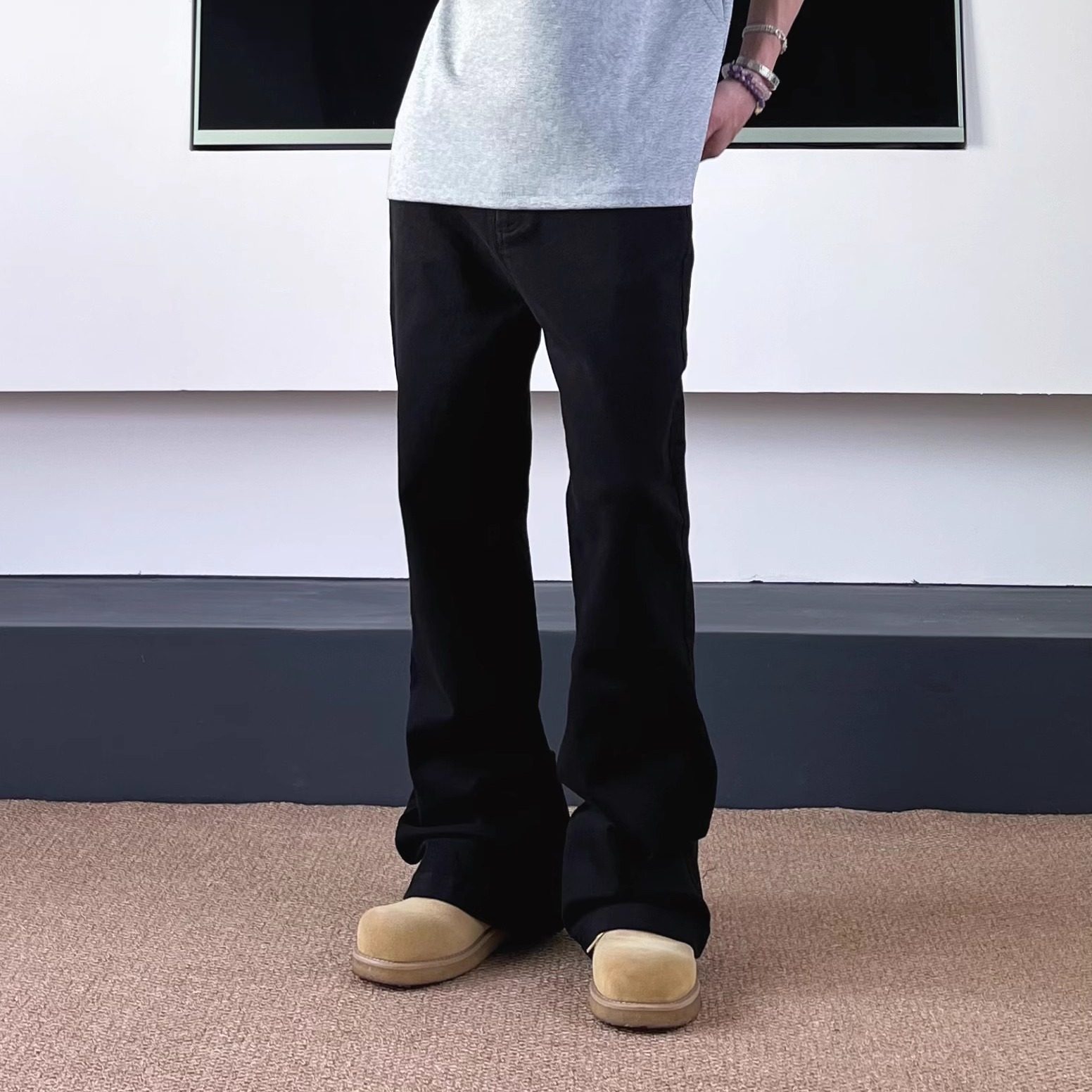 巴家版型修身弹力微喇黑色牛仔裤