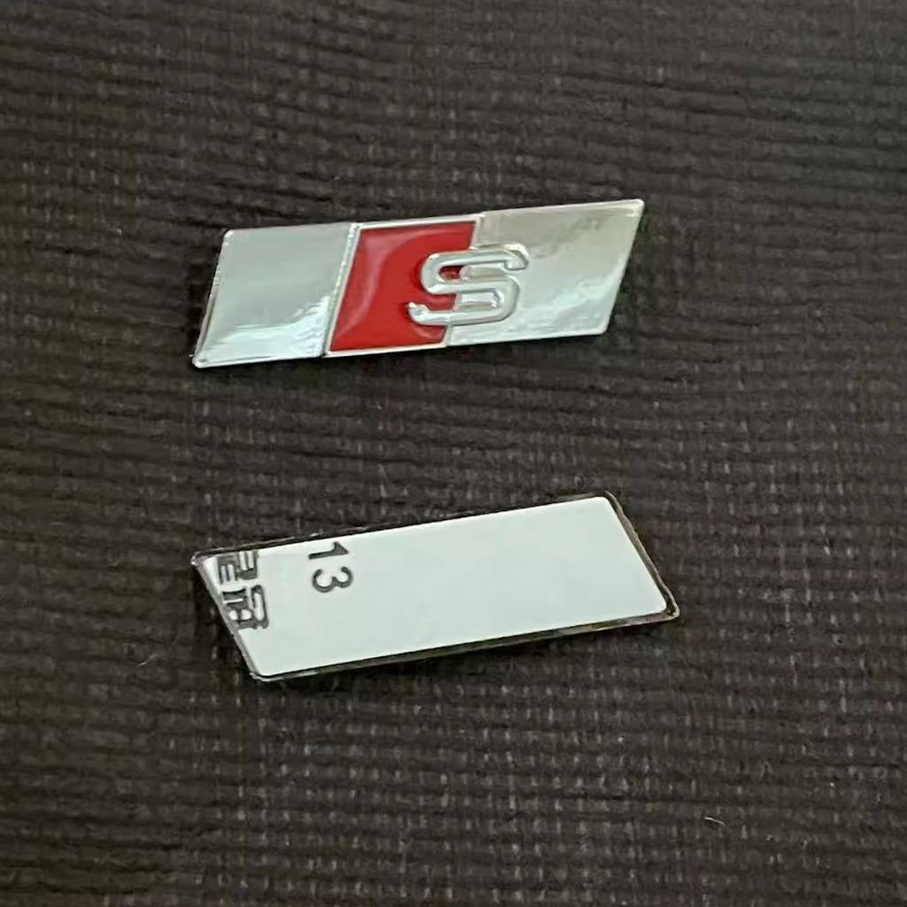 奥迪方向盘标贴改装小配件