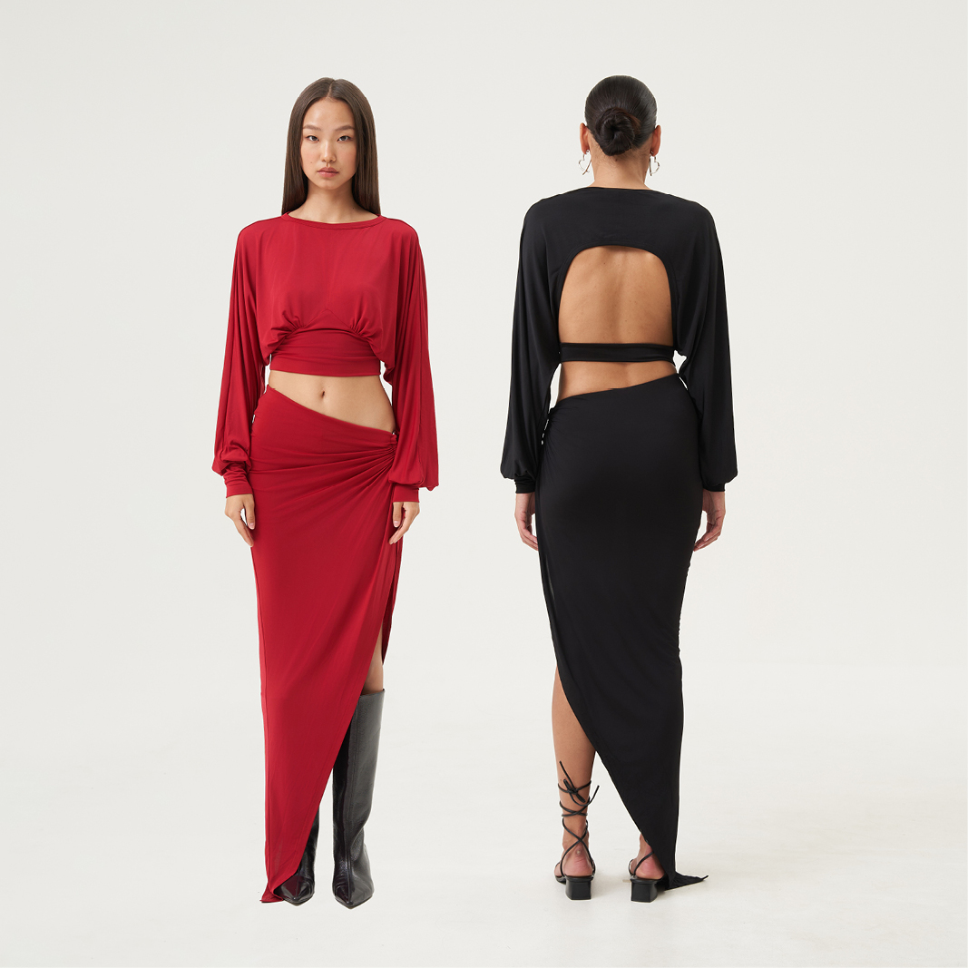 一字领修身喇叭袖上衣长袖T恤