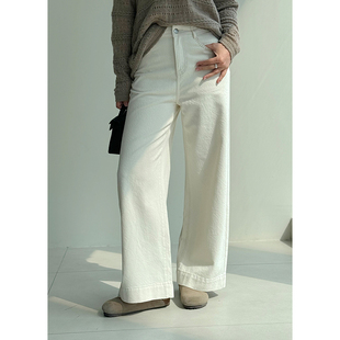 25ES9210/新款时尚米杏色百搭高腰显瘦直筒牛仔裤女宽松阔腿裤