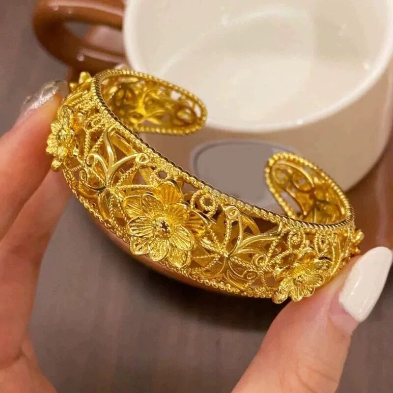 镂空花朵沙金手镯女仿真黄金色雕花开口镯子花丝结婚婚庆婚嫁订婚